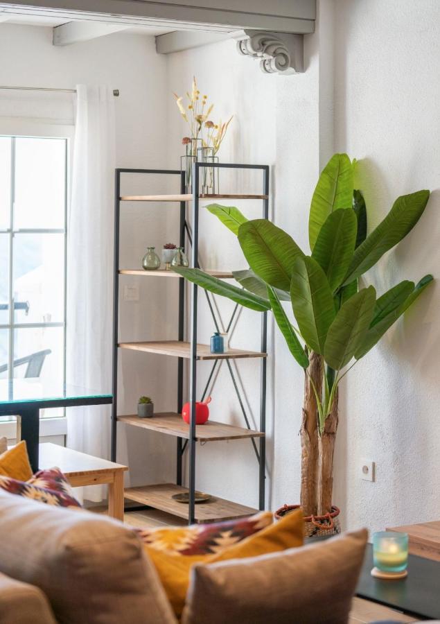Beautifully Renovated 4 Bedroom Apt + Kid'S Room Sierra Nevada Bagian luar foto