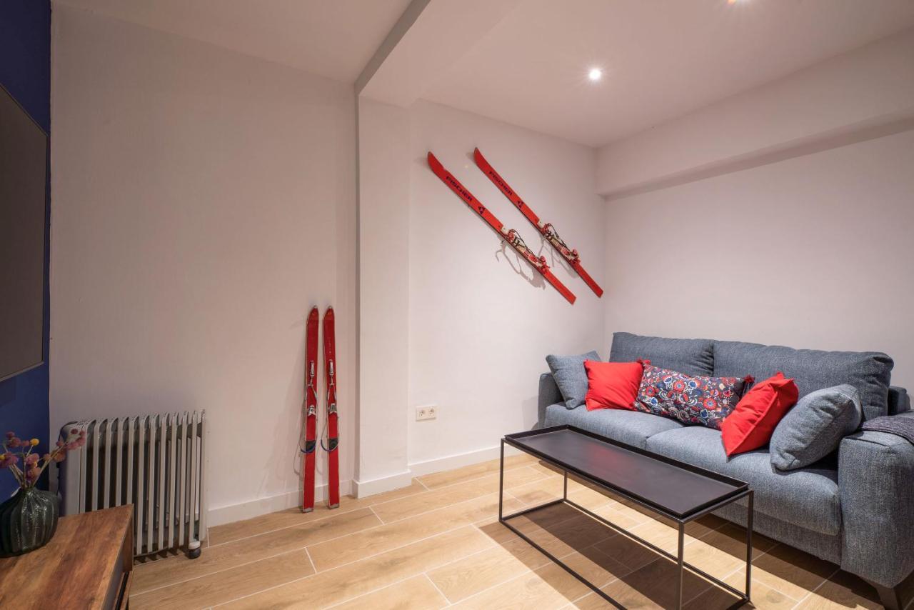 Beautifully Renovated 4 Bedroom Apt + Kid'S Room Sierra Nevada Bagian luar foto