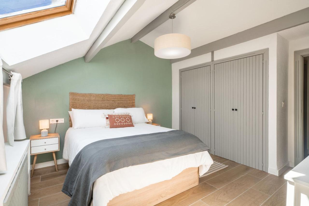 Beautifully Renovated 4 Bedroom Apt + Kid'S Room Sierra Nevada Bagian luar foto