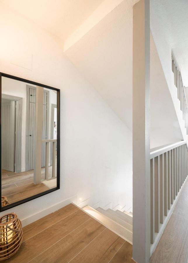 Beautifully Renovated 4 Bedroom Apt + Kid'S Room Sierra Nevada Bagian luar foto
